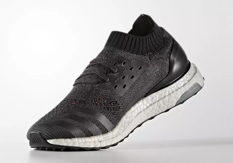 adidas Ultra Boost Kafessiz Siyah Çok Renkli BB4486