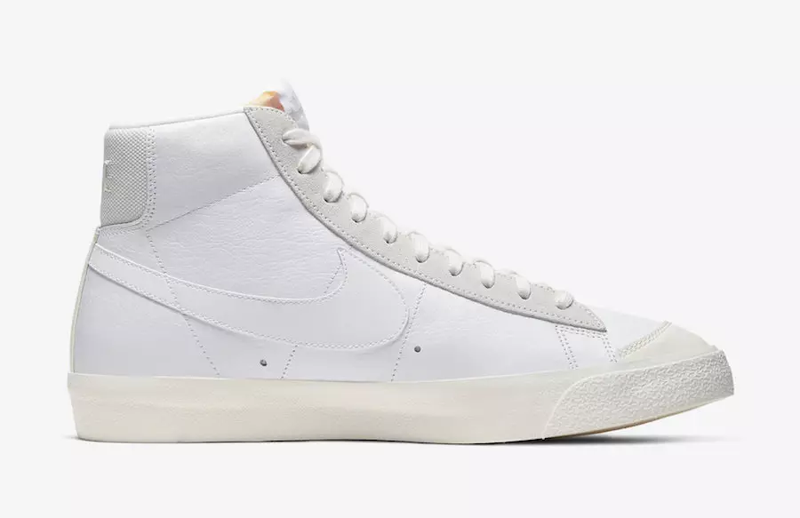 Nike Blazer Lár 77 Vintage White Platanam Tint CW7583-100 Dáta Eisiúna