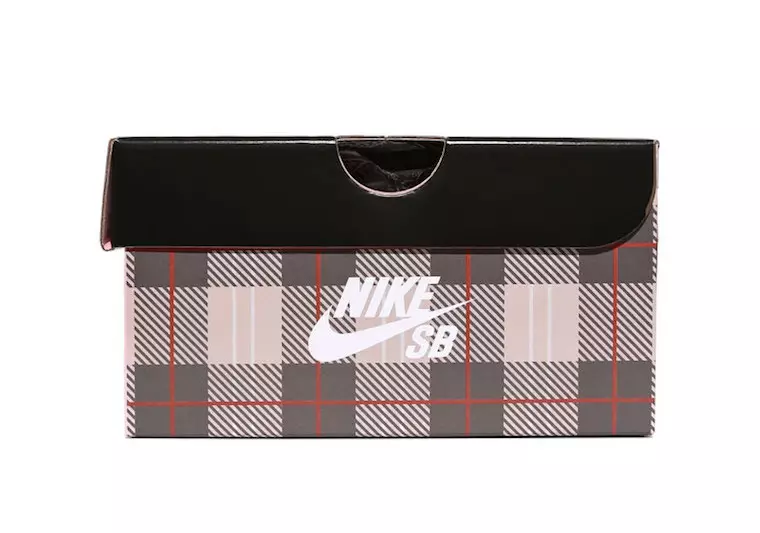 Travis Scott Nike SB Dunk Low QS CT5053-001 Releasedatum