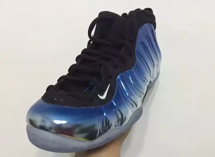 Сіняе люстэрка Nike Air Foamposite One PRM