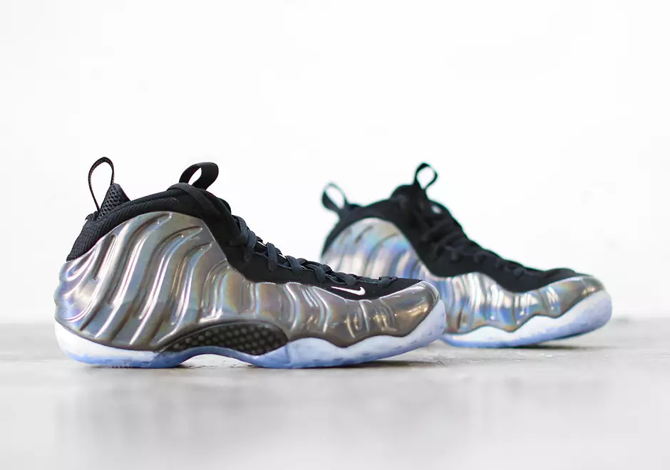 Nike Air Foamposite One hologrammi väljalaskekuupäev