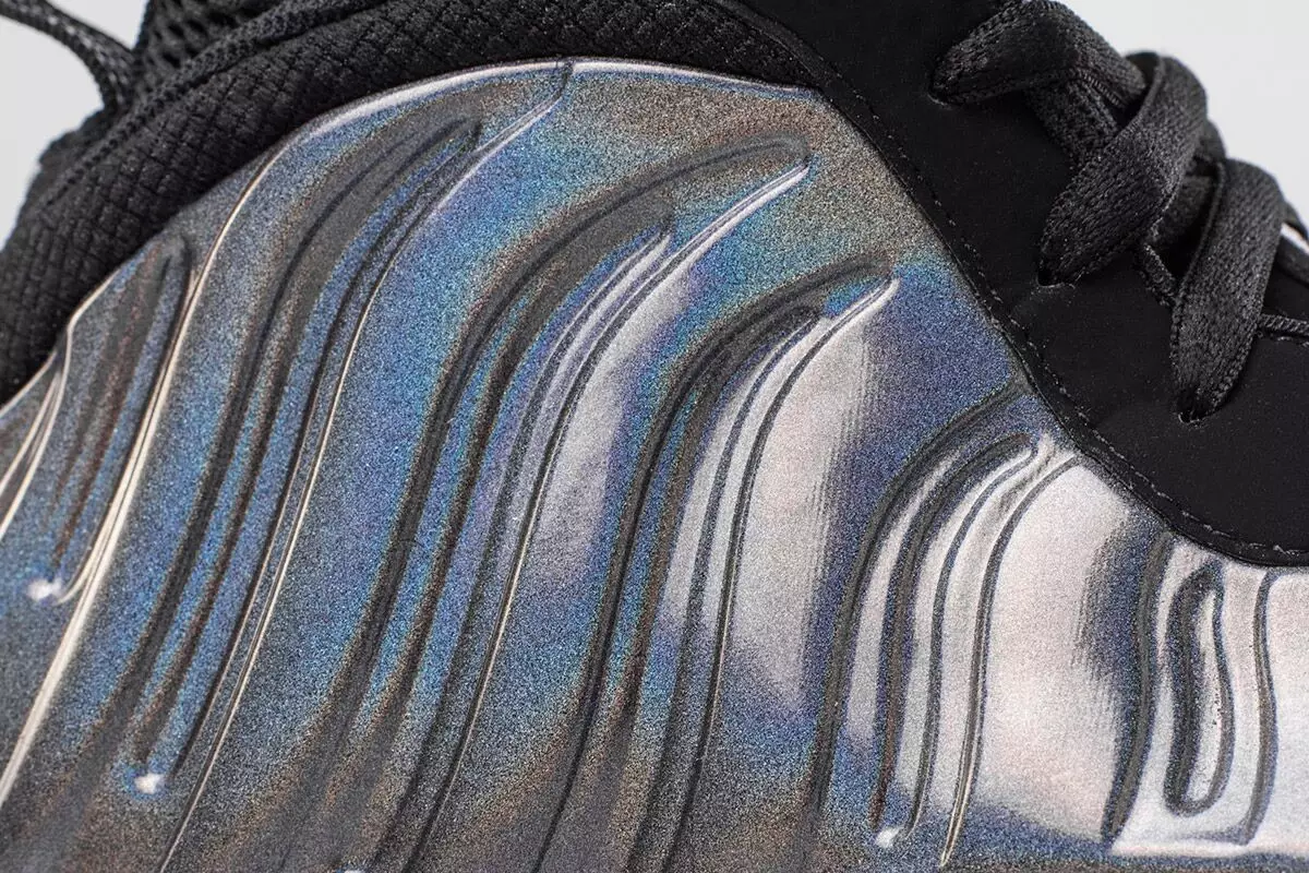 Nike Air Foamposite Bir Holoposite