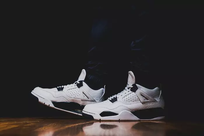 Air Jordan 4 Retro LS Columbia Finscéal Gorm