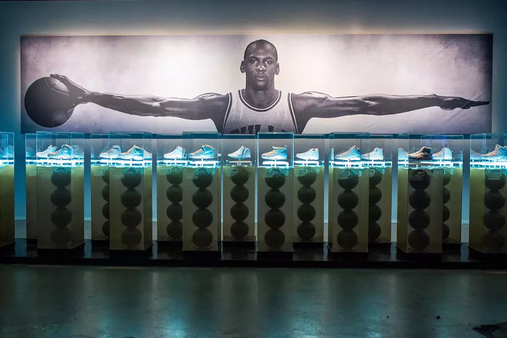 Air Jordan Palais 23 Paris