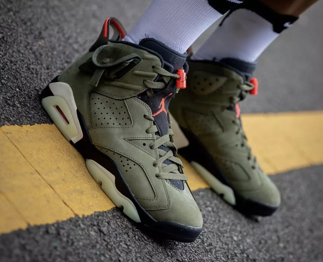 Travis Scott Air Jordan 6 2019 On-Feet udgivelsesdato CN1084-200