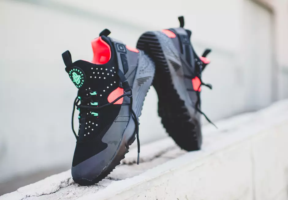 Nike Air Huarache Utility Svart Crimson Green