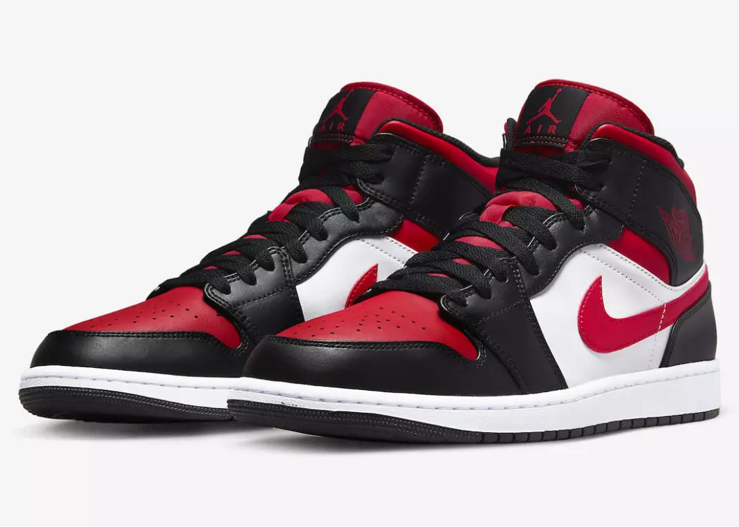 Air Jordan 1 Mid Bred Toe 554724-079 تاريخ الإصدار