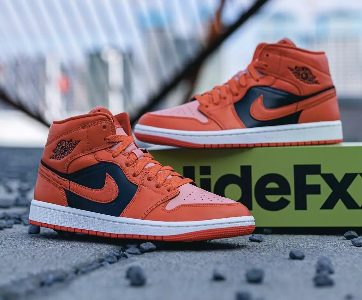 Air Jordan 1 Mid Orange Black DM3381-600 Tanggal Rilis