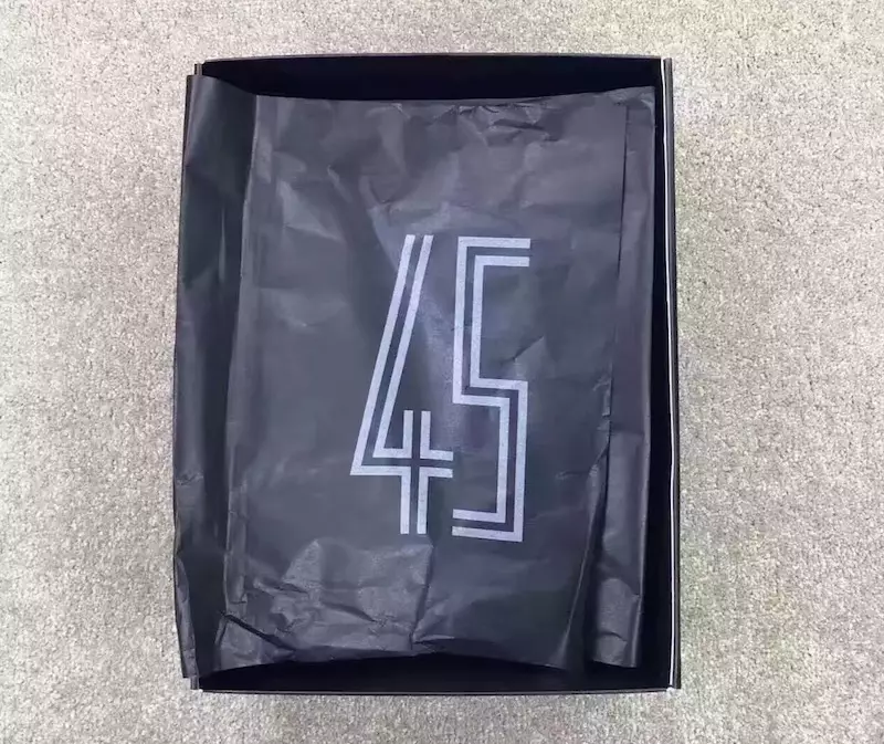 Space Jam Air Jordan 11 Packaging