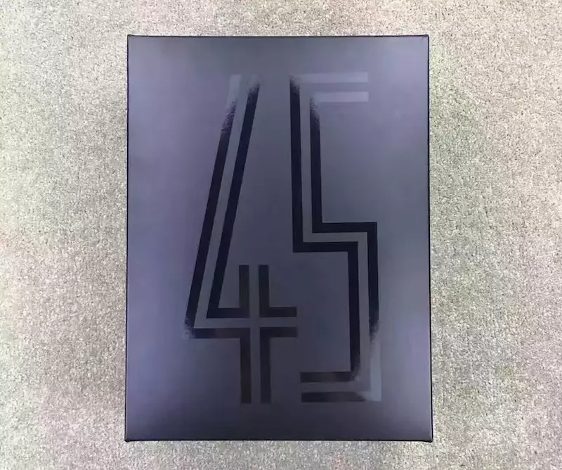 Space Jam Air Jordan 11 Packaging