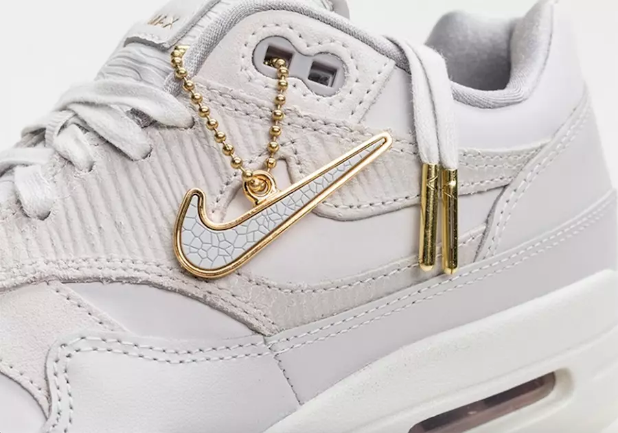 Nike izlaiž Air Max 1 Premium ar izgrieztiem Swoosh logotipiem