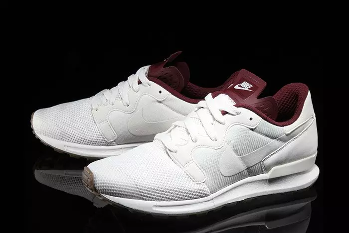 Nike Air Berwuda Premium White Maroon