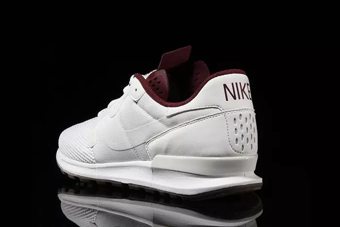 Nike Air Berwuda Premium White Maroon