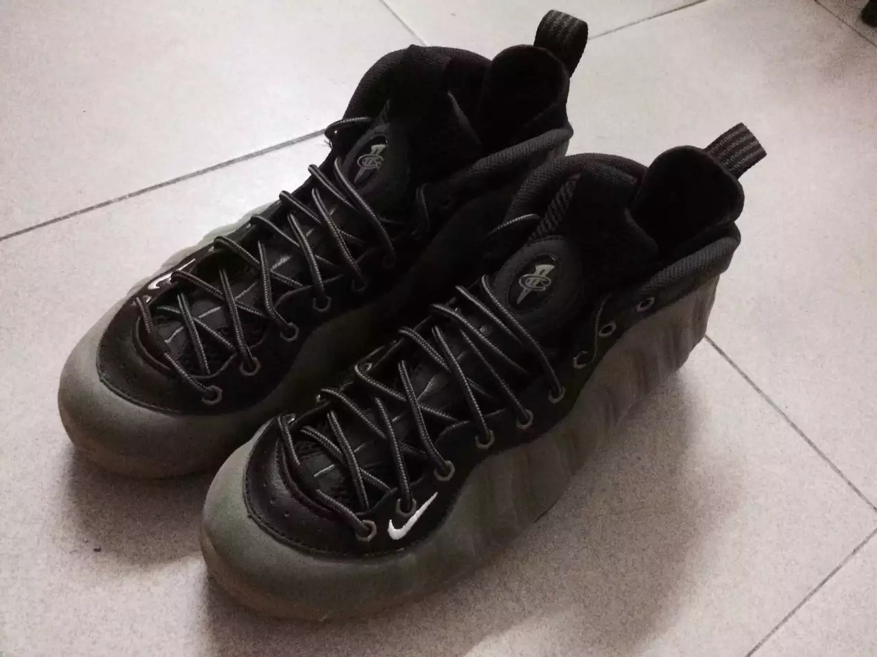 Nike Foamposite satu PRM Olive Suede