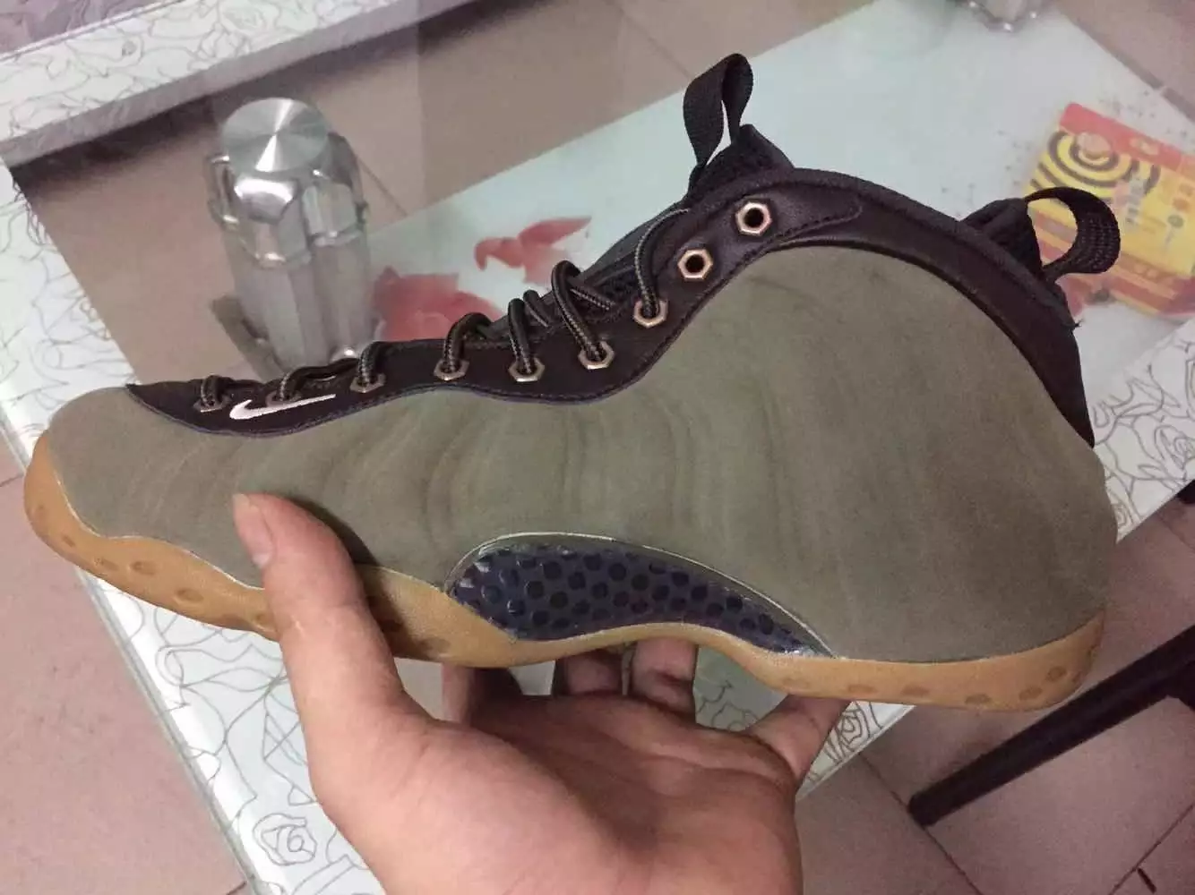 Nike Foamposite moja PRM Olive Suede