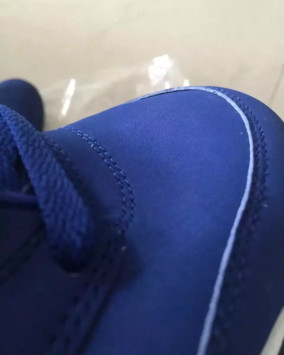 Air Jordan 5 Rendah Biru Oren Putih