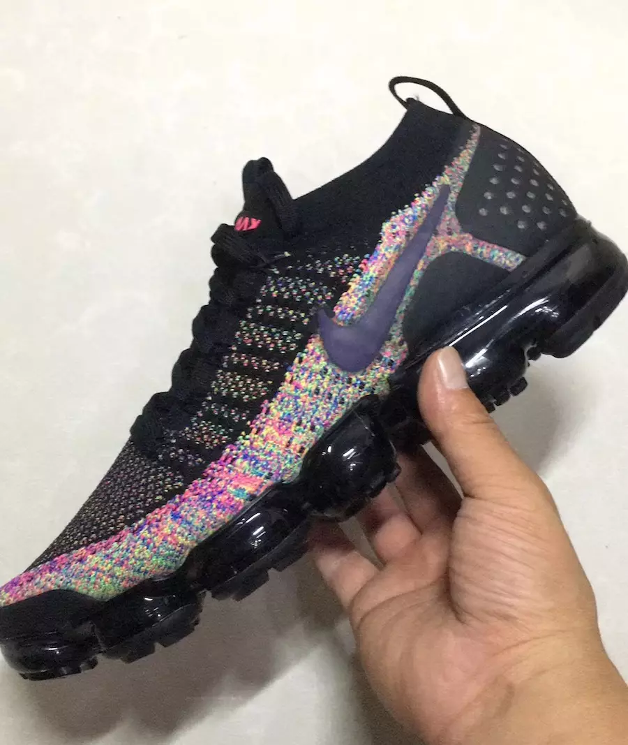 Nike Air VaporMax 2.0 musta monivärinen julkaisupäivä