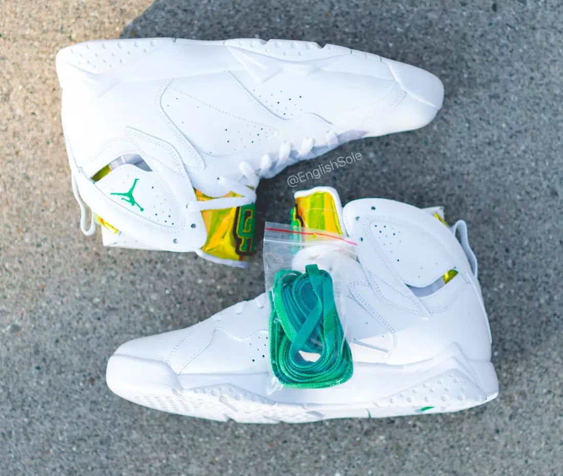 Blanco Air Jordan 7 Oregon Ducks PE