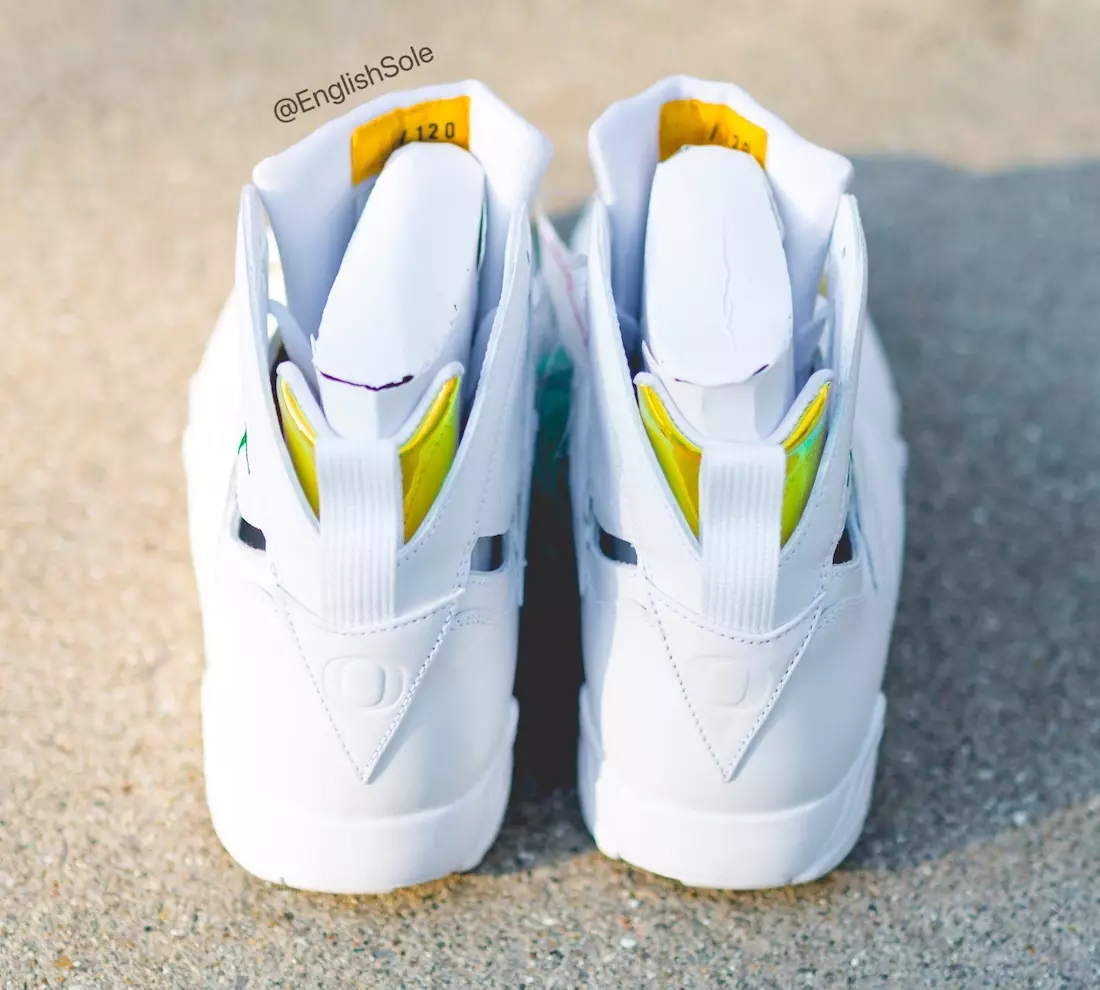 Air Jordan 7 Oregon Ducks PE màu trắng