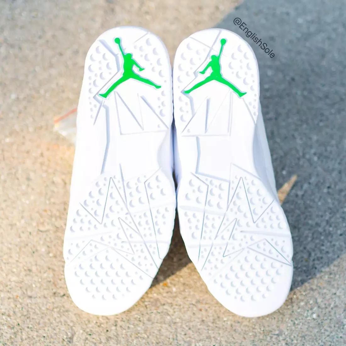 Air Jordan 7 Oregon Ducks PE màu trắng