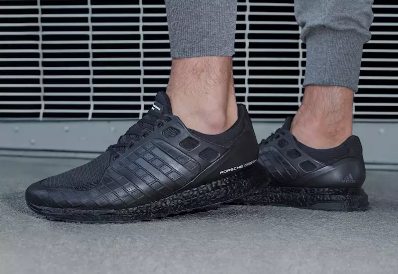 Porsche adidas Ultra Boost Üçlü Siyah