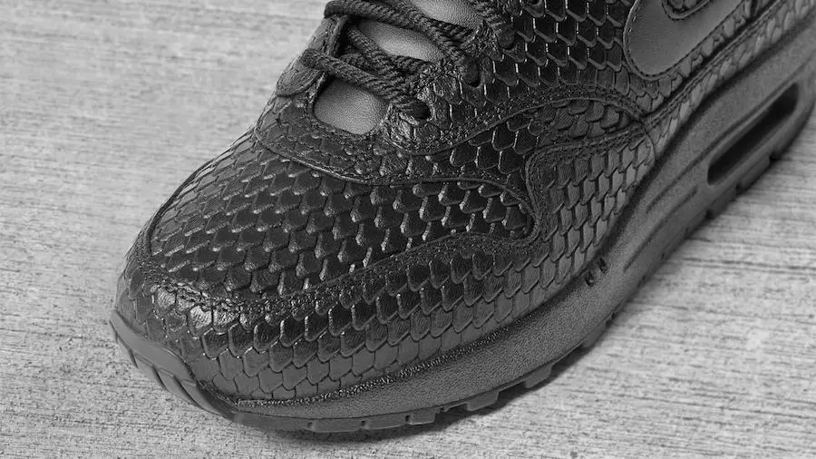 Pacáiste Anaconda Miotalach Nike Aeir Max 1 Ultra 2.0