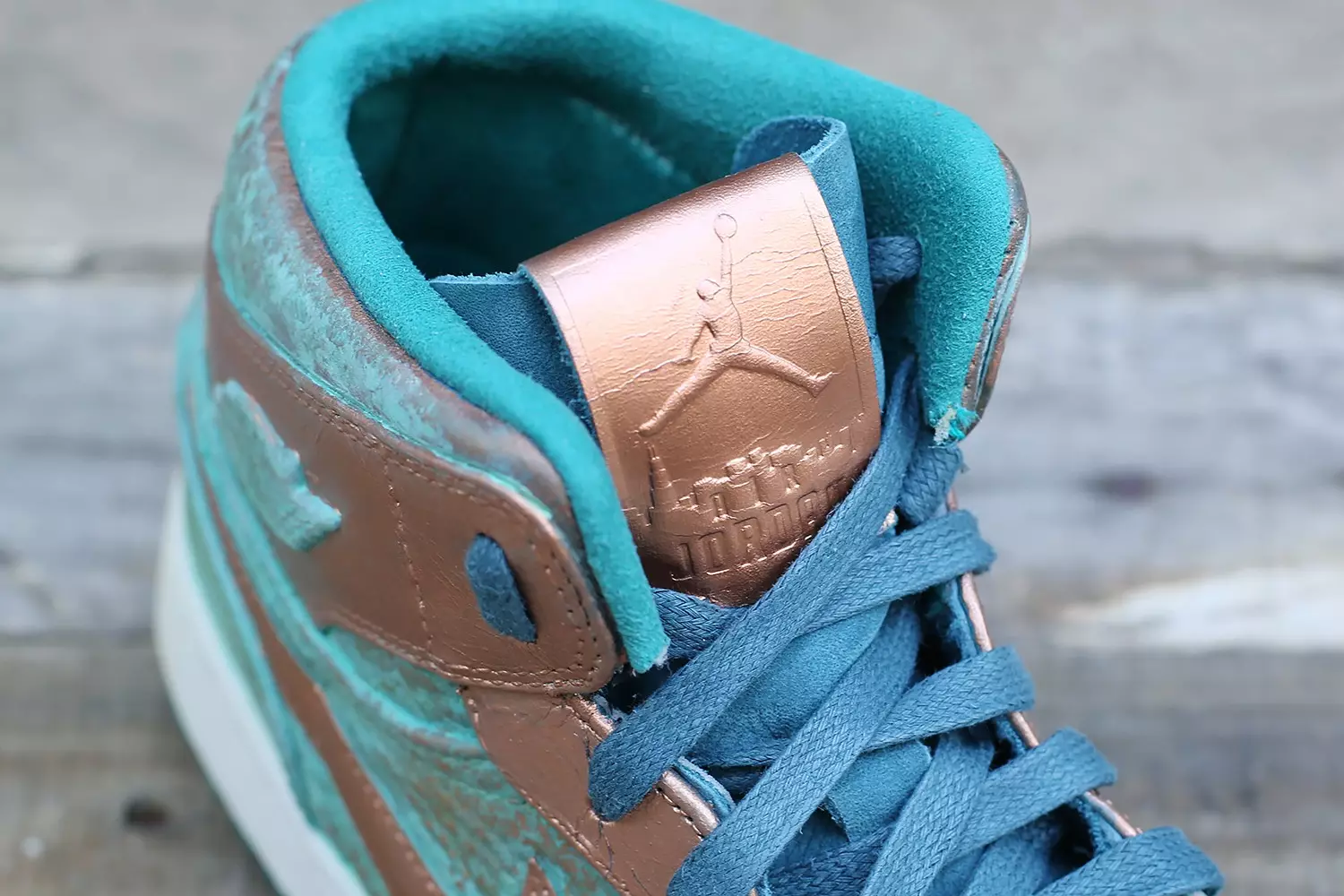 gormetkickz-air-jordan-1-patina-pakke