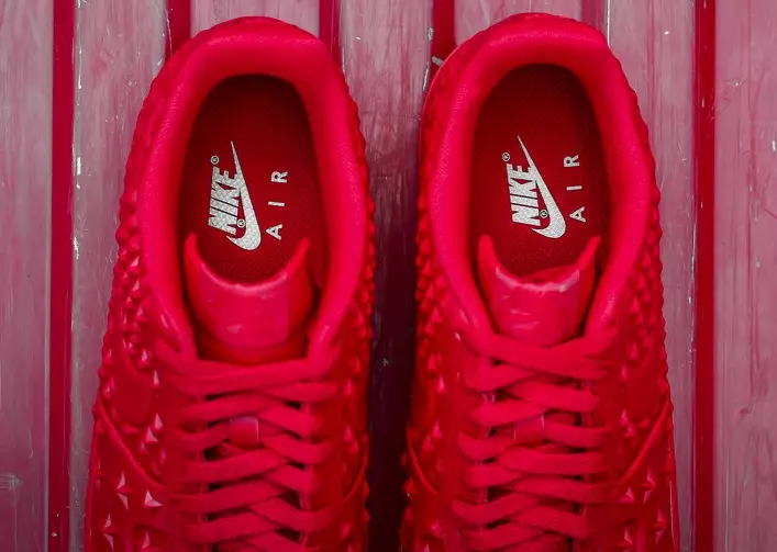 Nike Air Force 1 LV8 VT Réaltaí Dearg