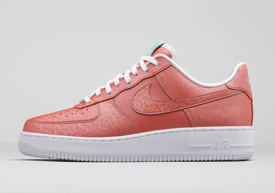 Nike Air Force 1 past saqlangan piktogramma