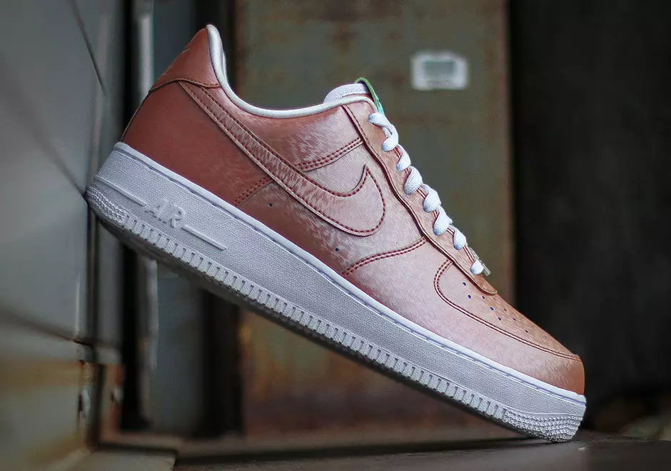 Захаваныя абразкі Nike Air Force 1 Low Statue of Liberty