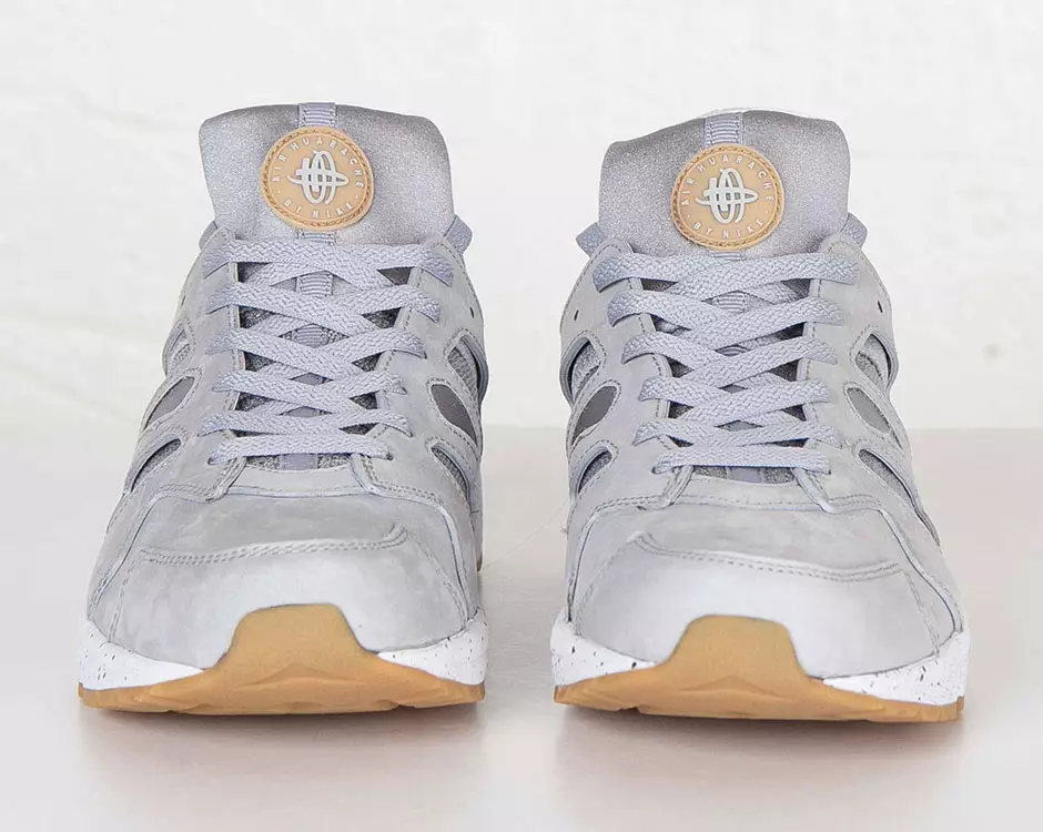 „Nike Huarache International Cloud Sky Pack“.