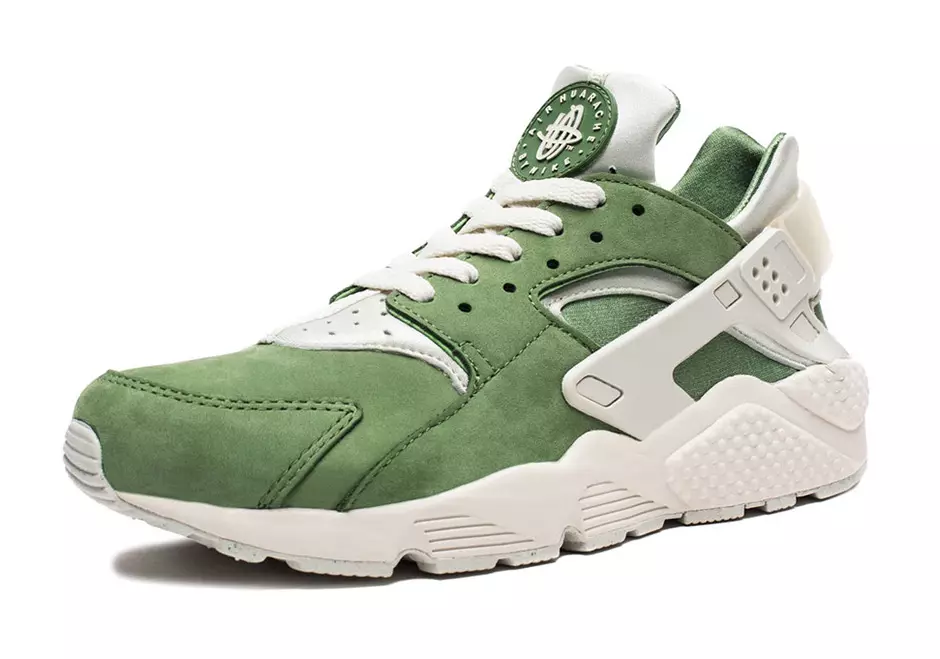 Nike Air Huarache Koruluk Hattı