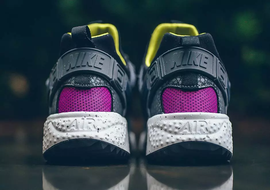 Nike Air Huarache Utility Safari Berry