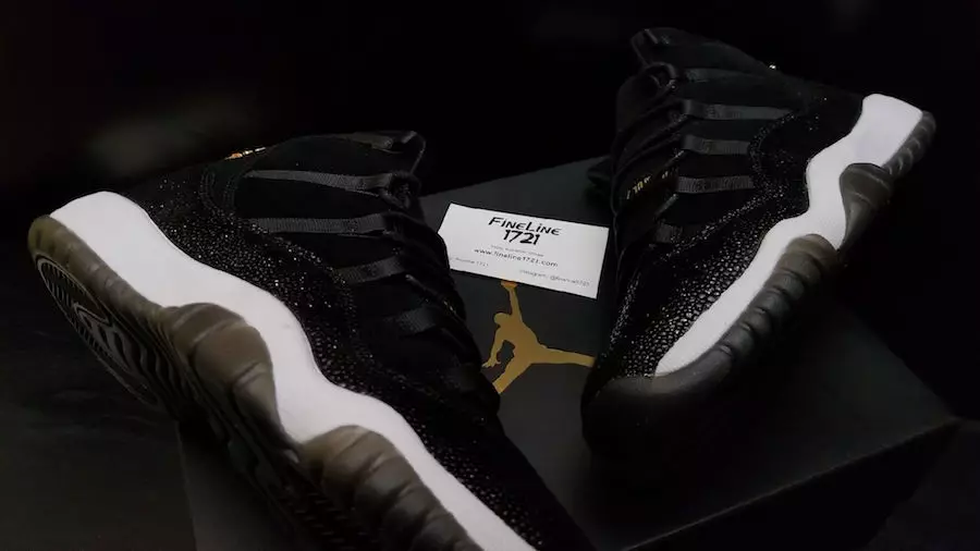 Air Jordan 11 Heiress Black Stingray 852625-030