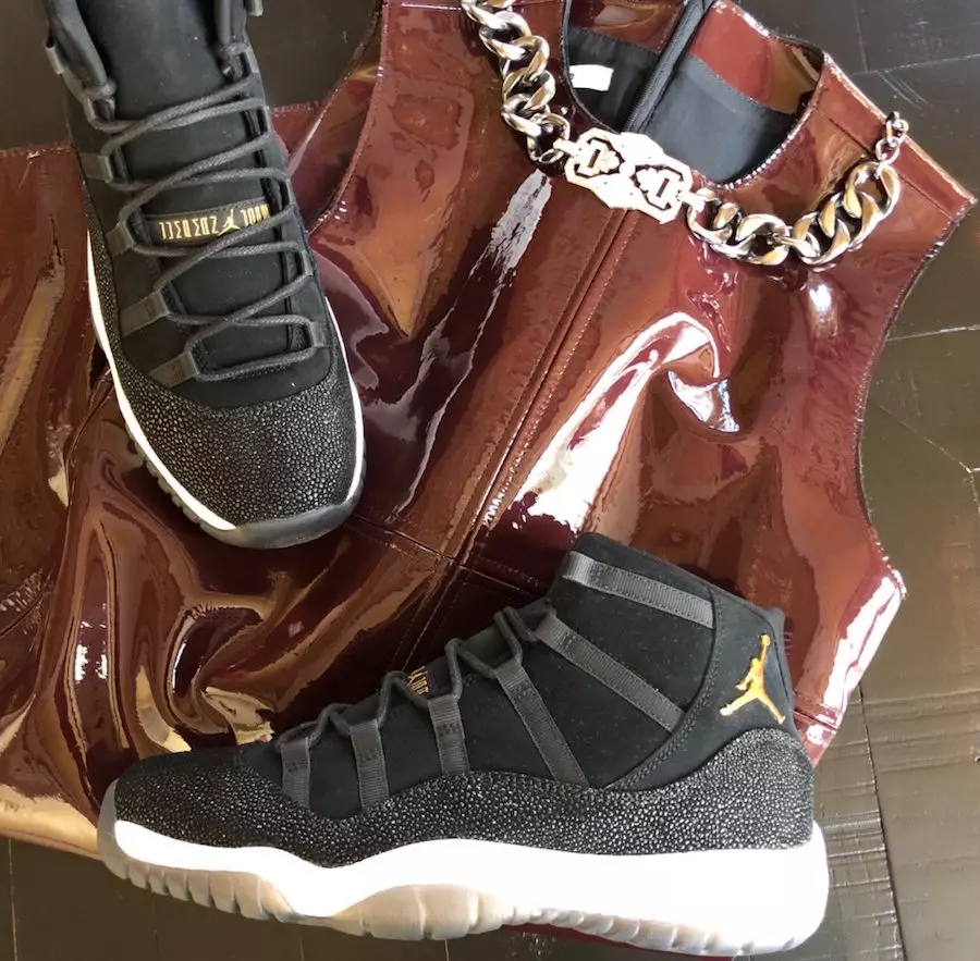 Air Jordan 11 merosxo'ri qora juma