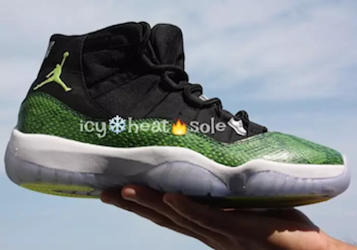 air-jordan-11-mostra-de-pell-de-serp-verda-1