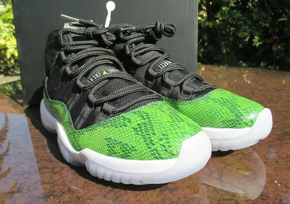 Air Jordan 11 Snakeskin Sample