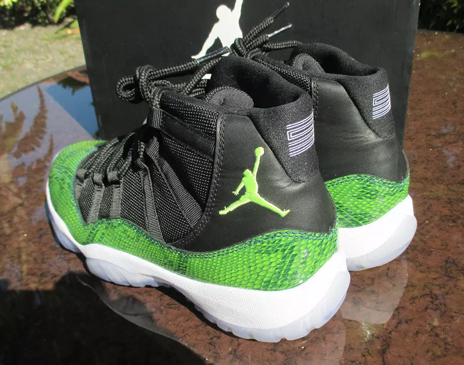 Amostra de pele de cobra Air Jordan 11