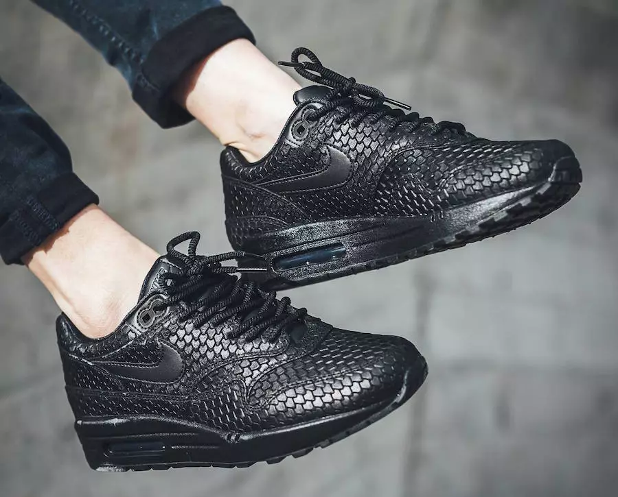 Nike Aeir Max 1 Scála Dubh 454746-014