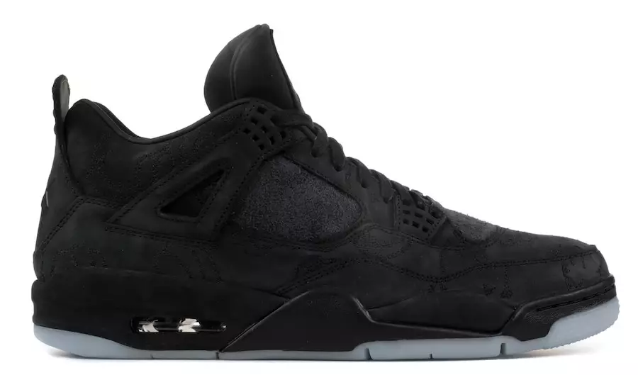 Air Jordan 4 KAWS Black Кибер Душанбе 930155-001