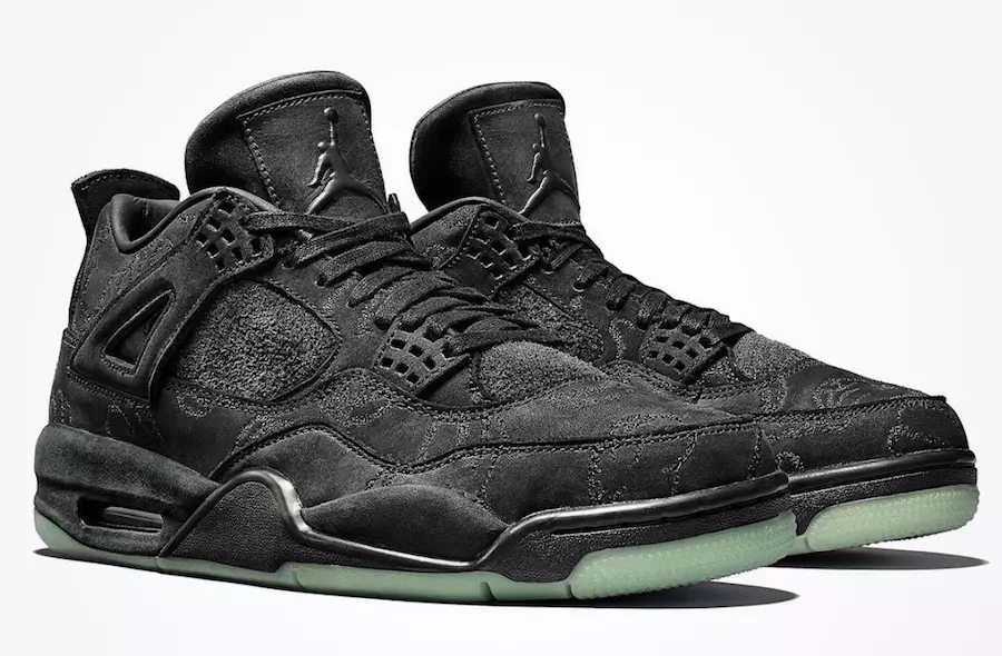 Қара KAWS Air Jordan 4 қалай сатып алуға болады