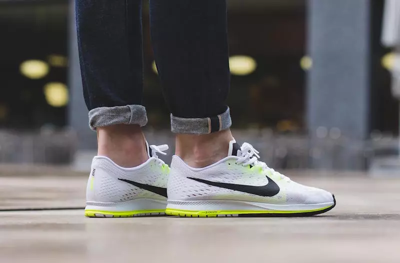 Nike Zoom Streak 6 Blanc Negre Volt