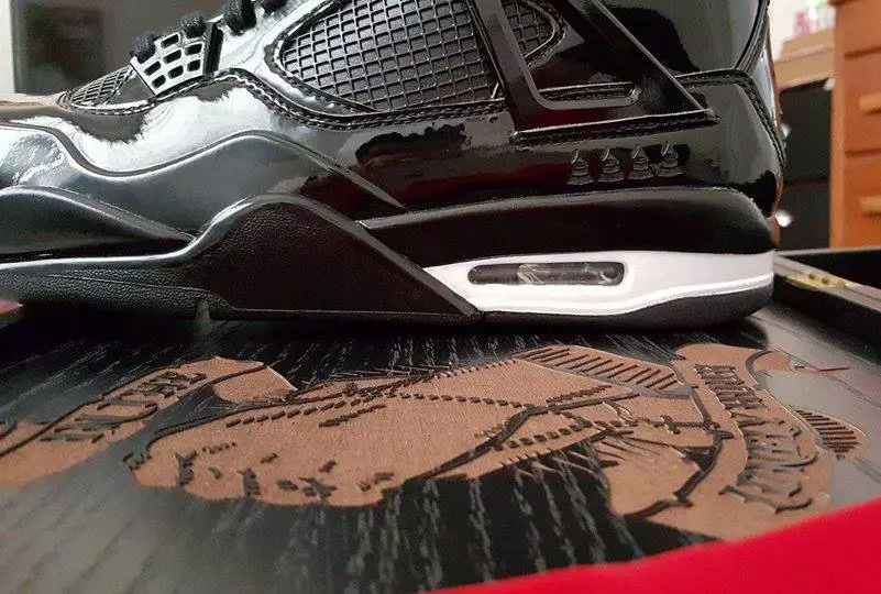 Сэм Сміт Air Jordan 4 11LAB4