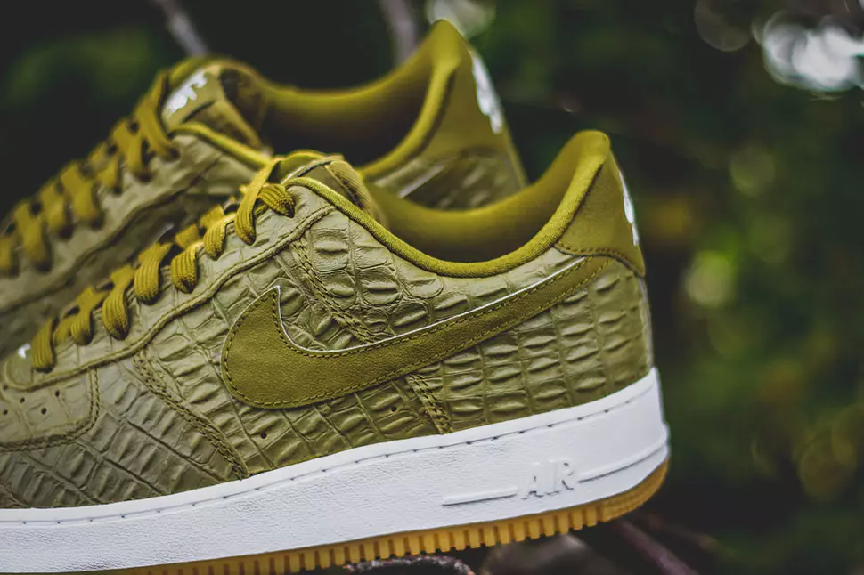 Nike Air Force 1 Low Militia Groen Croc