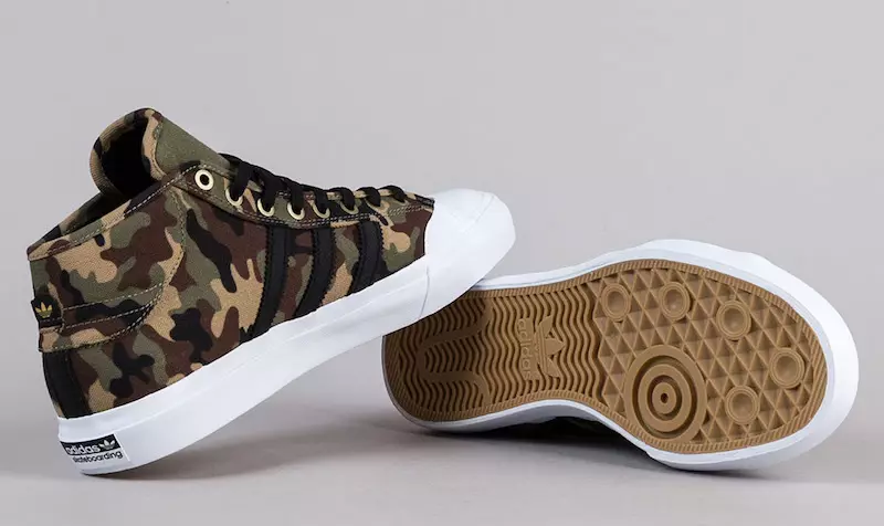 Stredný stan adidas Matchcourt Green Camo