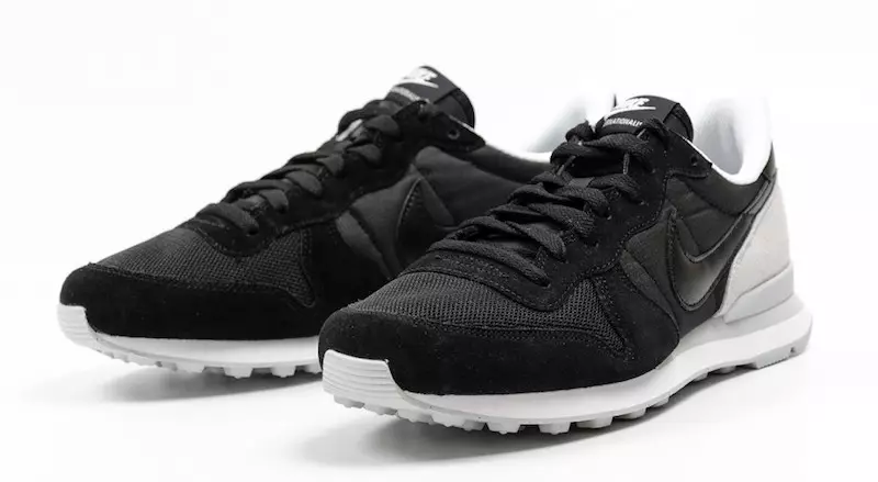 Nike Internationalist Noir