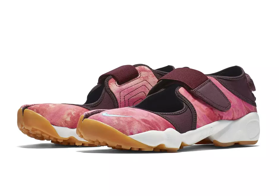 Nike Air Rift yozi 2016 yil