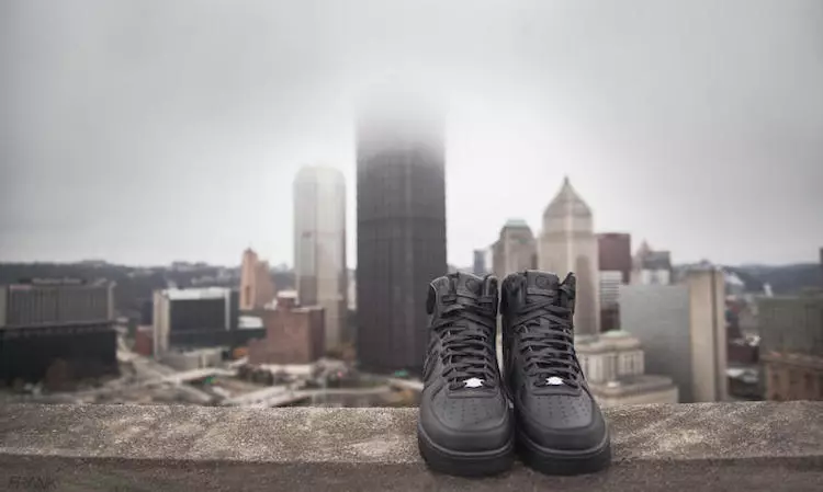 Черные неуместные чеки Nike Air Force 1 John Geiger