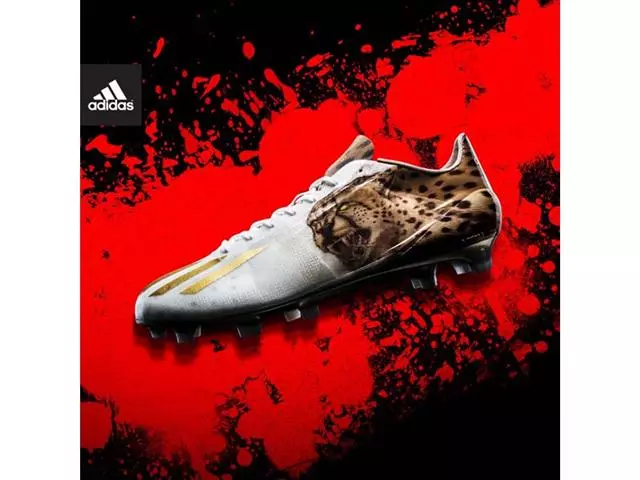 adidas-porsche-911-fastest-nfl-combine-5