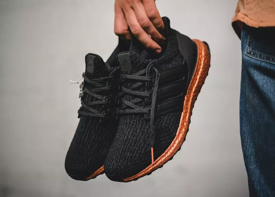 adidas Ultra Boost Bronze Boost CG4086